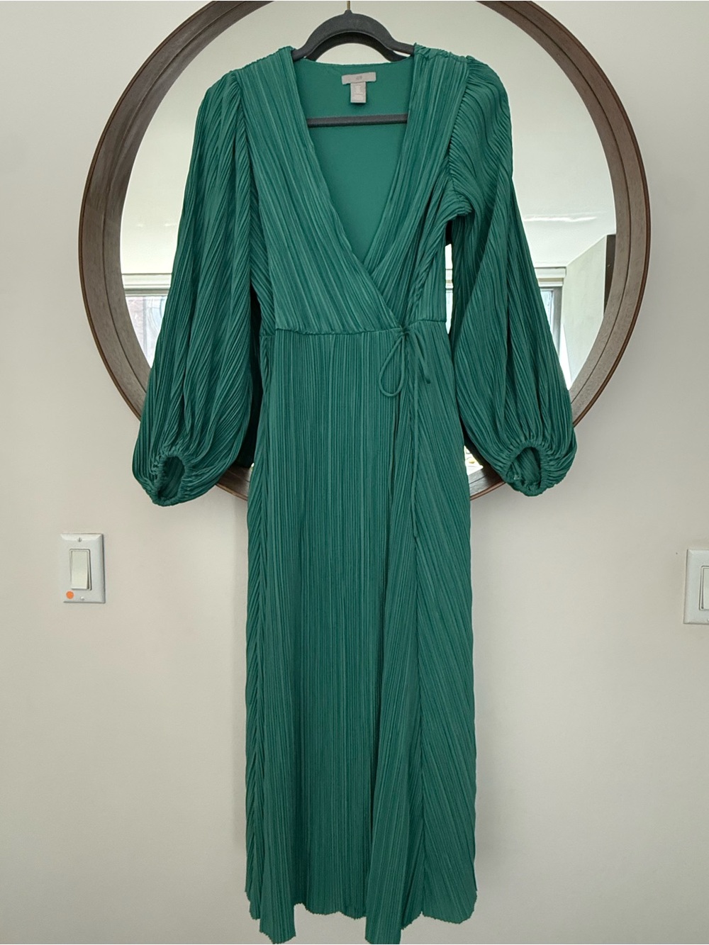 H&M Emerald Green Pleated Wrap Midi Dress with v neck and balloon sleeves